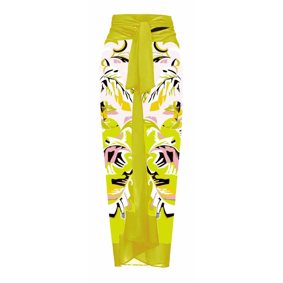 Dame Elegant One-Piece with Artistic Flower Decoration Skovae