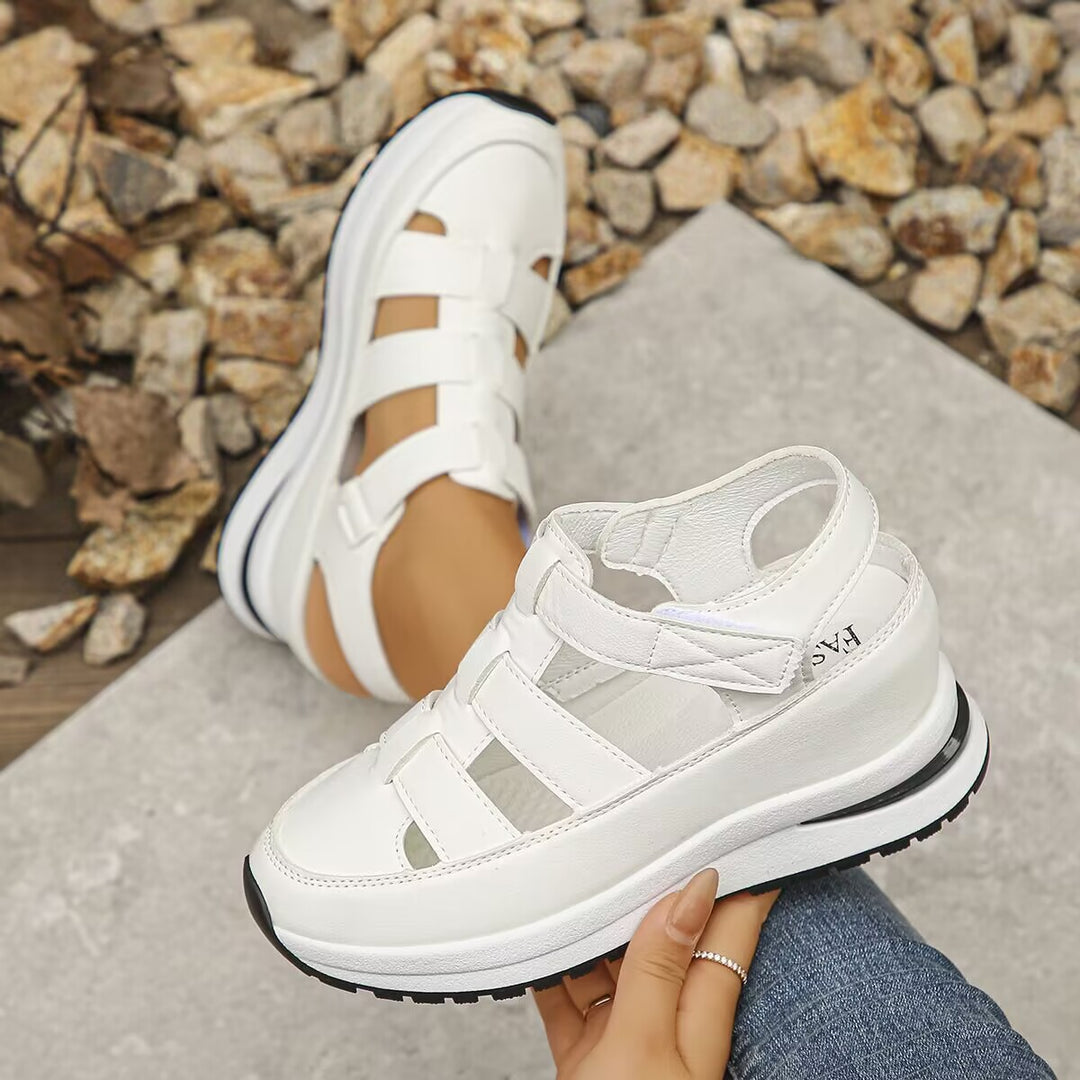 Dame Sporty Sandaler med justerbare remme og dæmpende fodseng Stilla