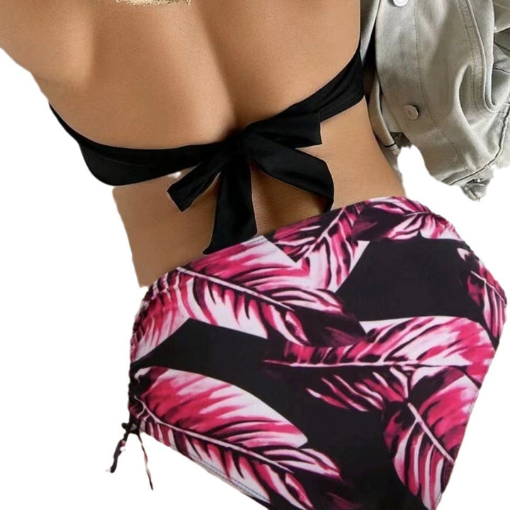 Dame bikini-sæt med stilfuldt neckholder-design og justerbare sider Stilla