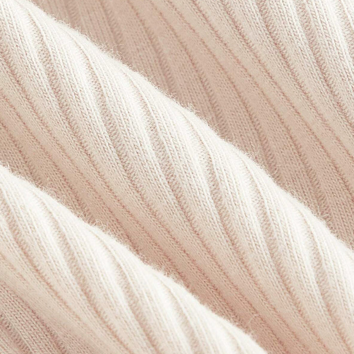 Kvinders afslappede top med raffinerede samlingselementer og firkantet neckline Stilla