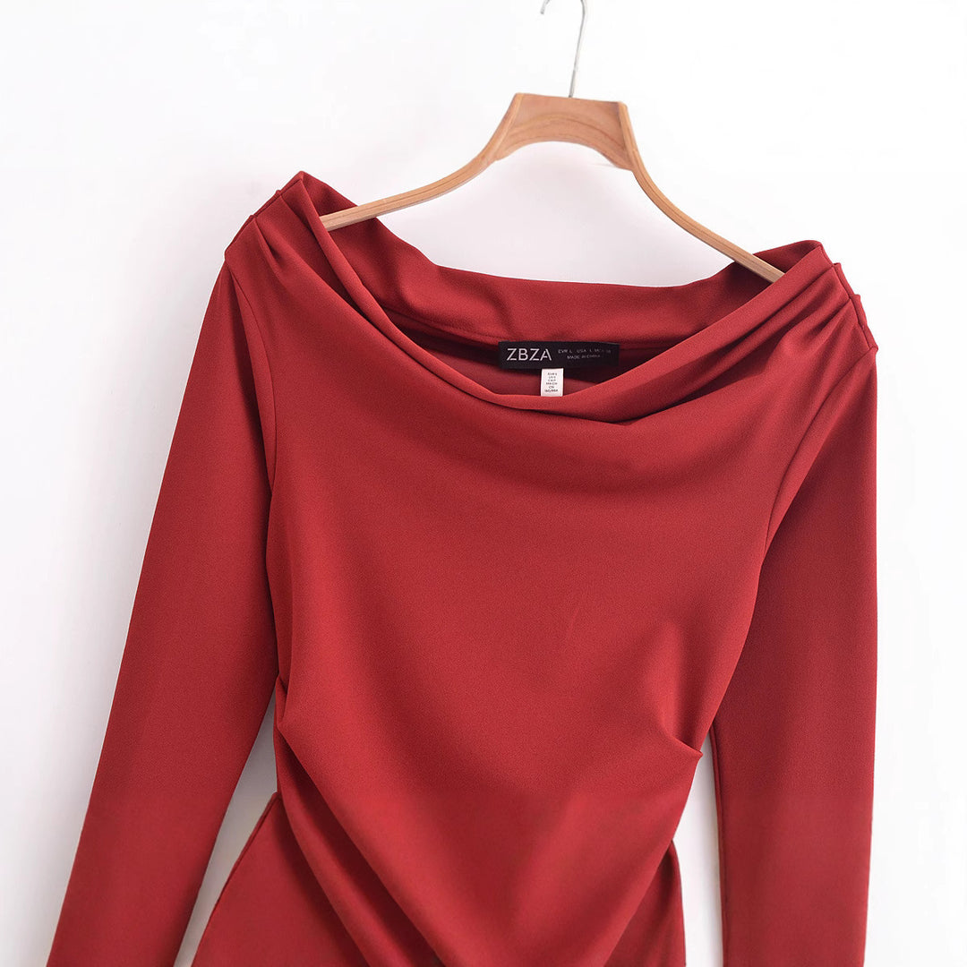 Femme Off-Shoulder Bodycon Kjole med Draperet Udsnit Stilla