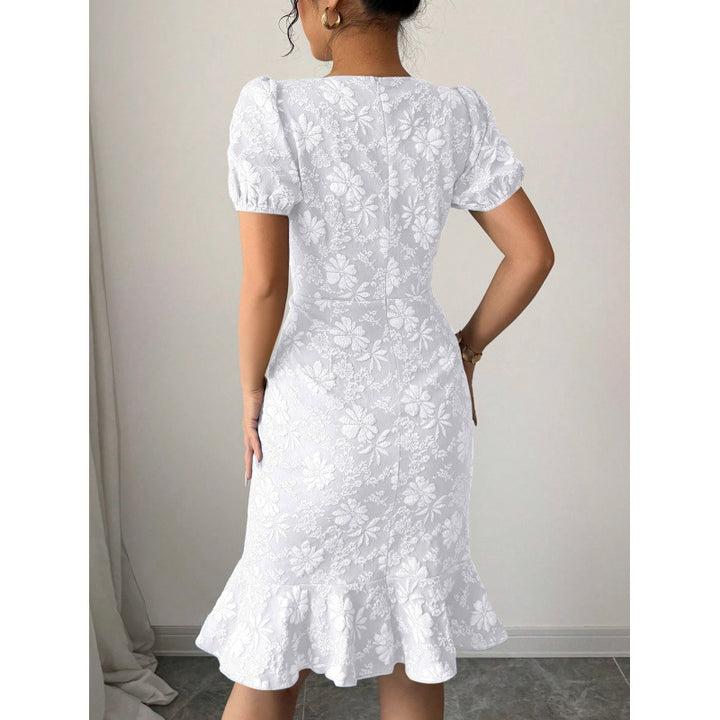 Damen Etuikleid mit floralen Stickereien Skovae