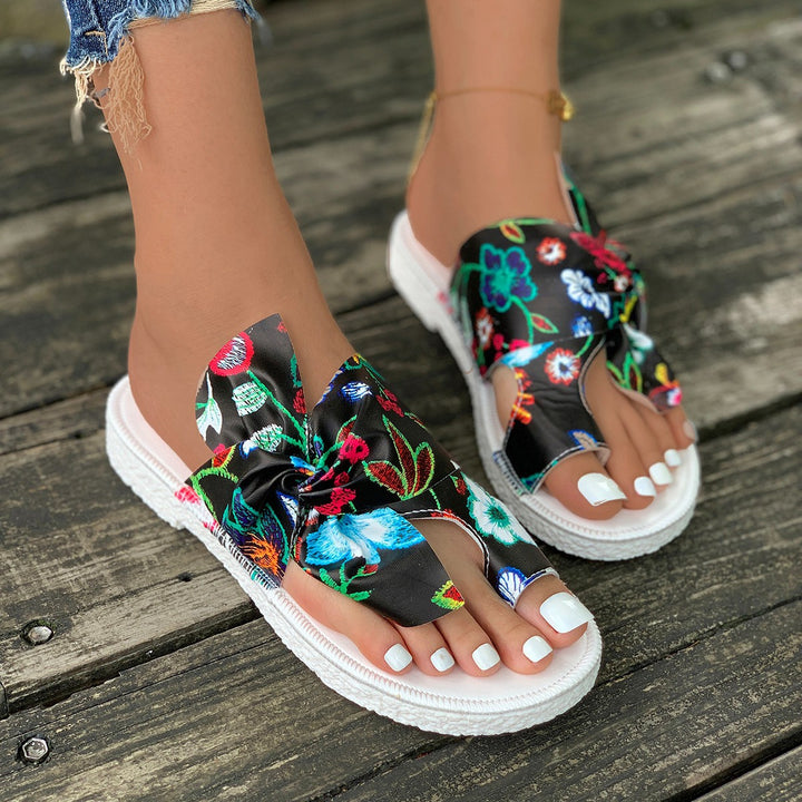 Dame Clogs med raffineret blomsterdesign og komfortabelt fodseng Stilla
