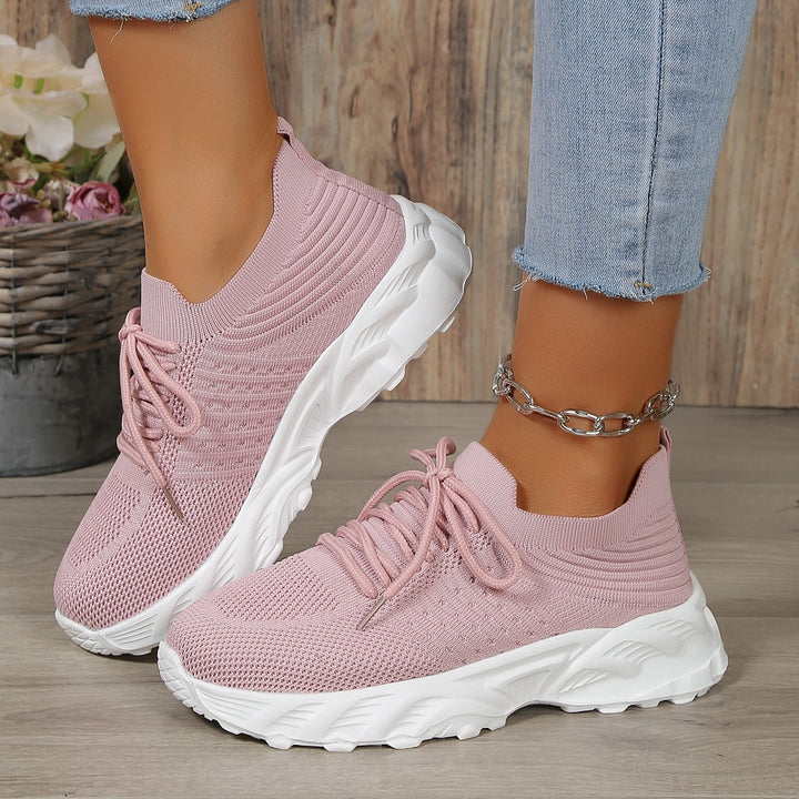 Dame sporty løbesneakers med åndbart overmateriale og fleksibel sål Stilla