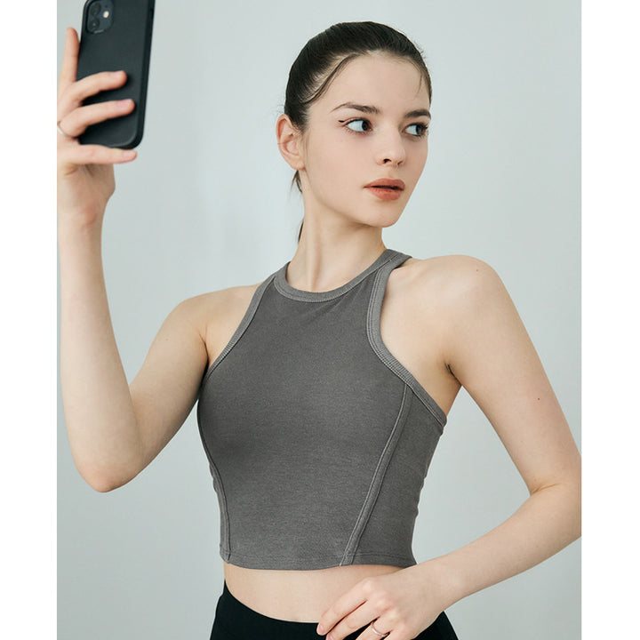 Dame sporty High-Neck Crop Top med innovativ pasform Stilla