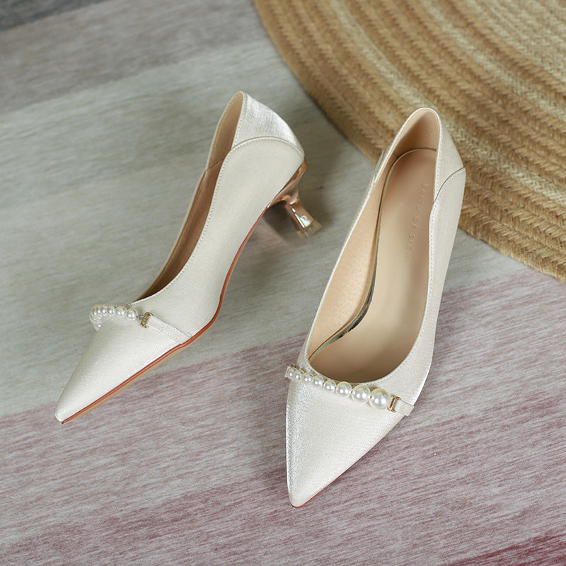 Dame elegante spidse pumps med høje hæle og perle accent Stilla