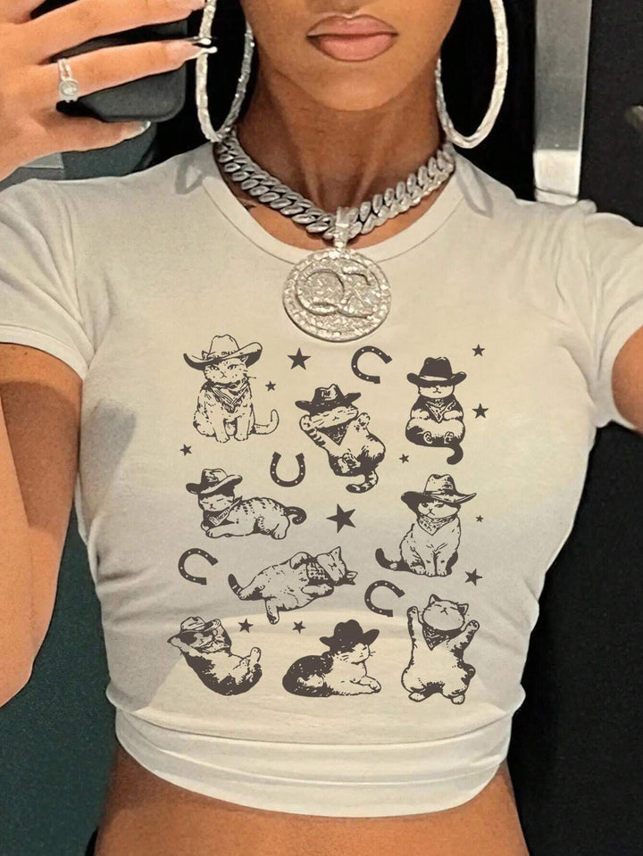 Dame T-shirt med legende kattemotiv og sarte vinger Skovae