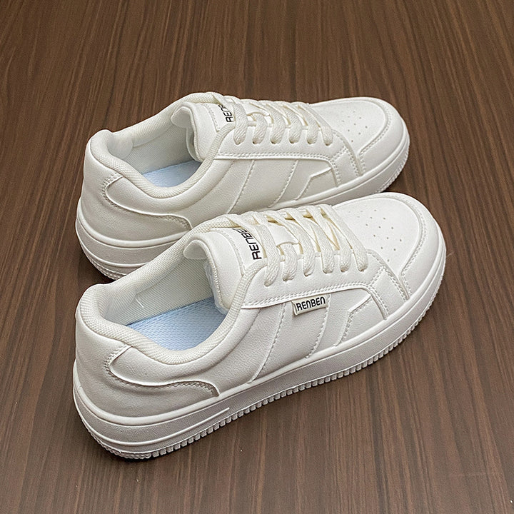 Dame fritidssneakers med åndbar sål og sporty design Stilla