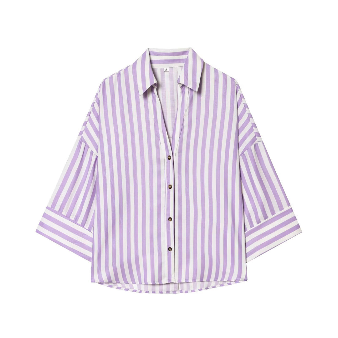 Dame skjorte bluse med afslappet snit og elegante 3/4-ærmer Skovae