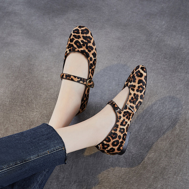 Dame Retro Mary Jane Flats Stilla