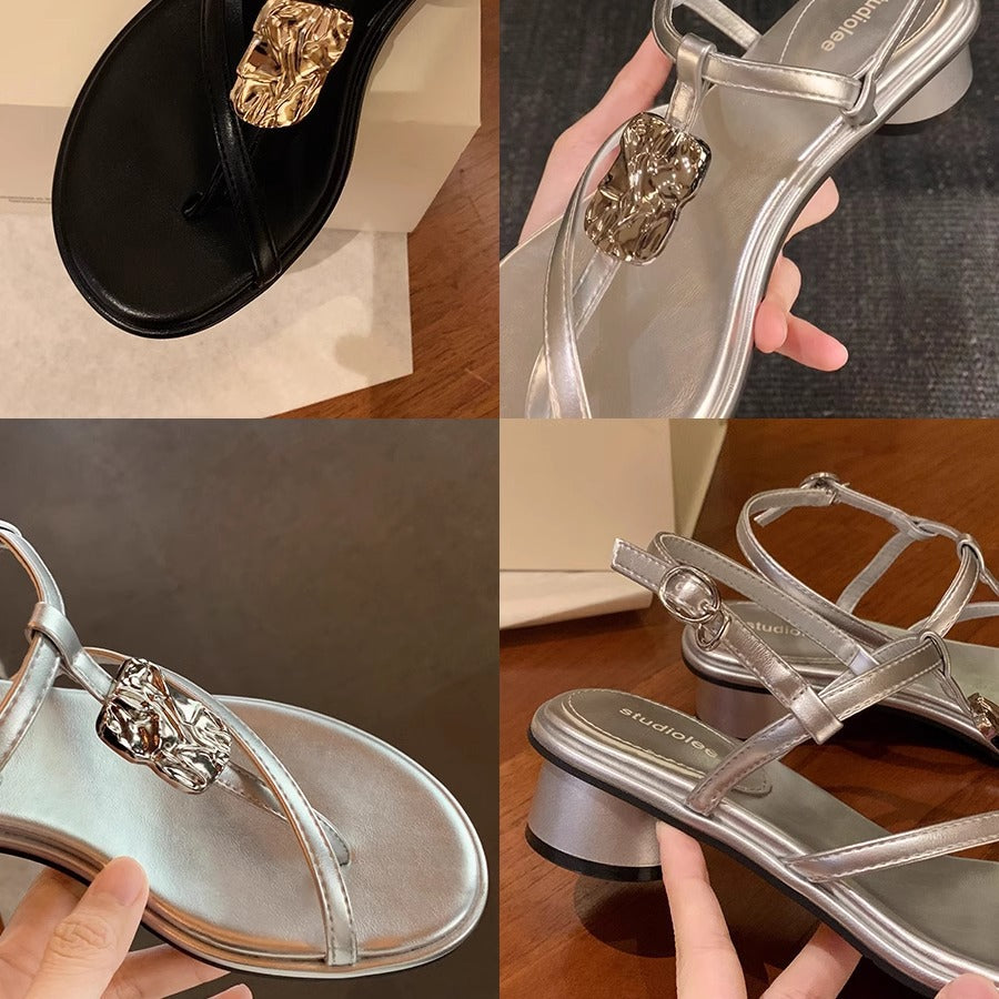 Dame sandaler med elegante gyldne accentuer Stilla