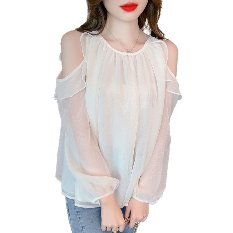 Kvinders bluse med off-shoulder design og flæse detaljer Stilla