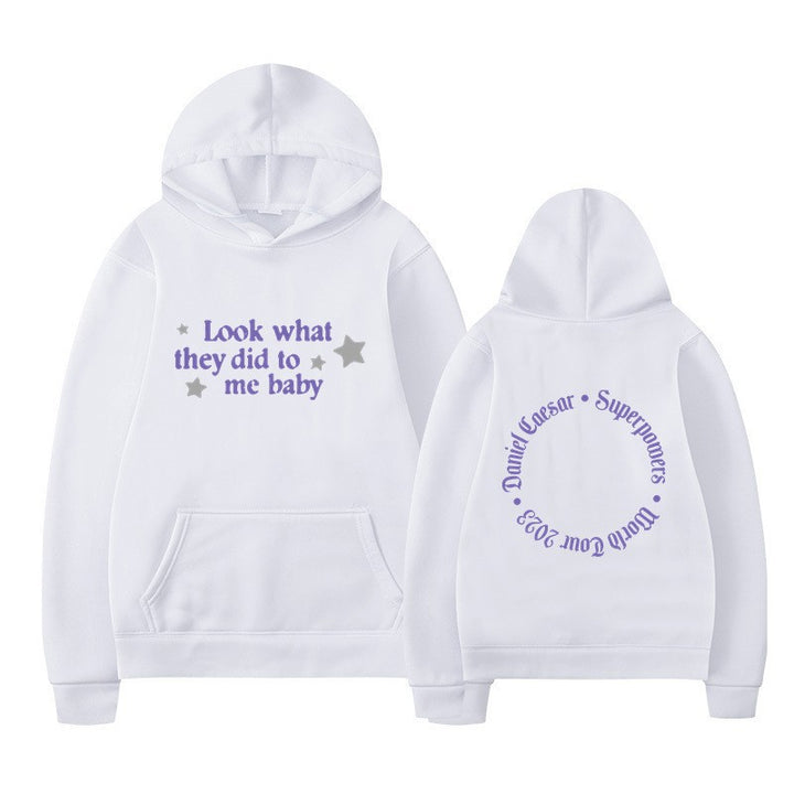 Kvinders hætte sweatshirt med kreativt slogan og unikt design Skovae