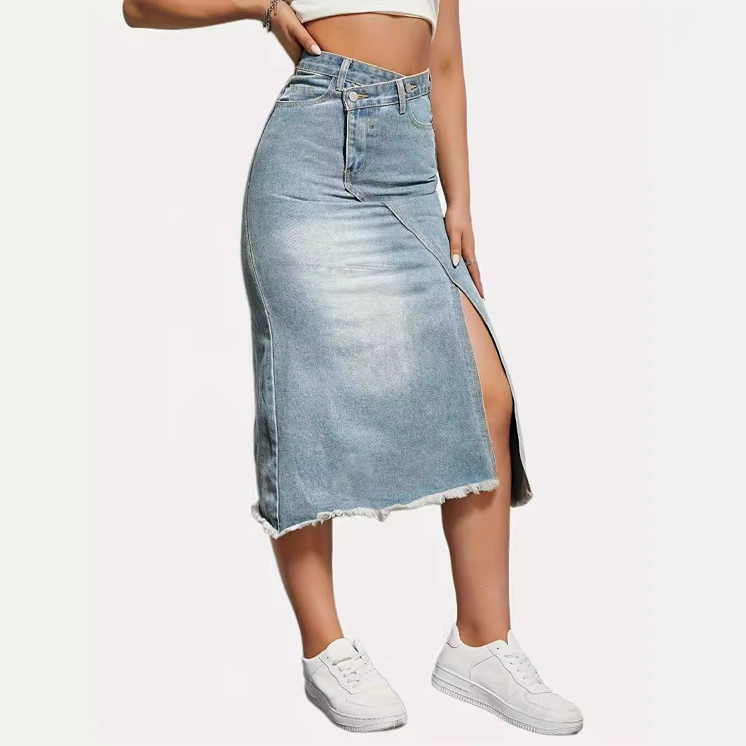 Kvindernes lange denimskørter med asymmetrisk slids og frynset kant Stilla