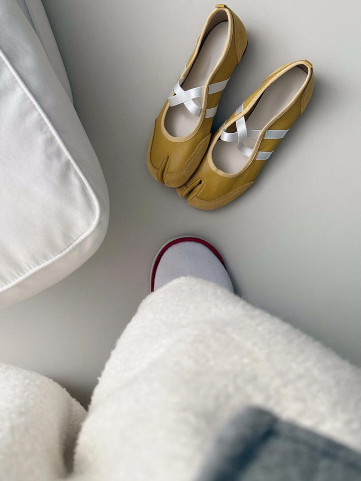 Dame Innovative Split-tær Slippers Stilla