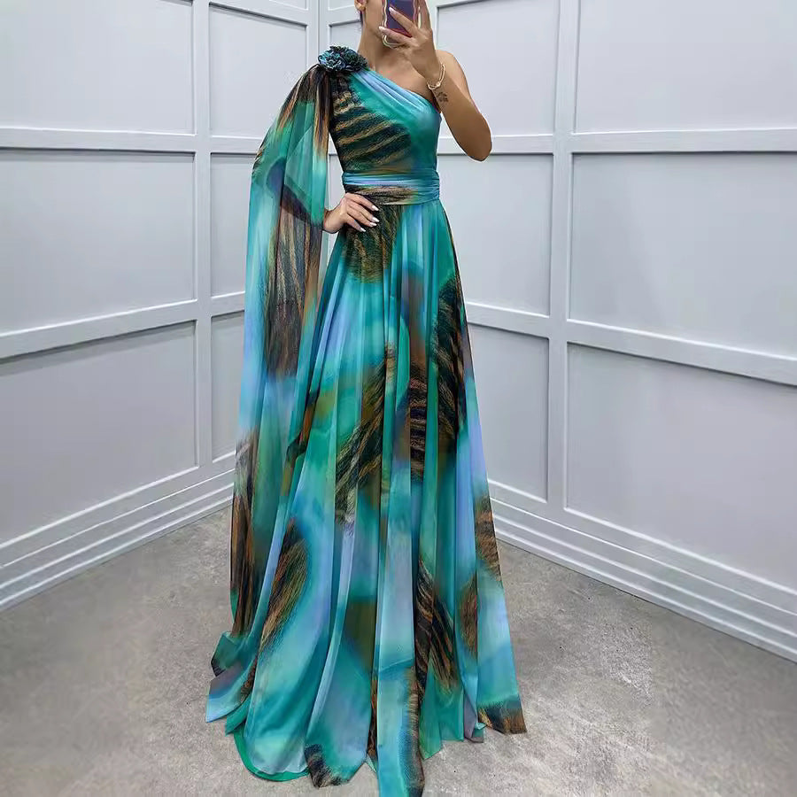 Dame Elegant One-Shoulder Maxikjole med blomstret design og flydende stof Stiila