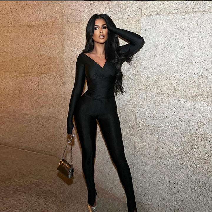 Dame Elegant V-hals Jumpsuit med lange ærmer og tætsiddende snit Stiila