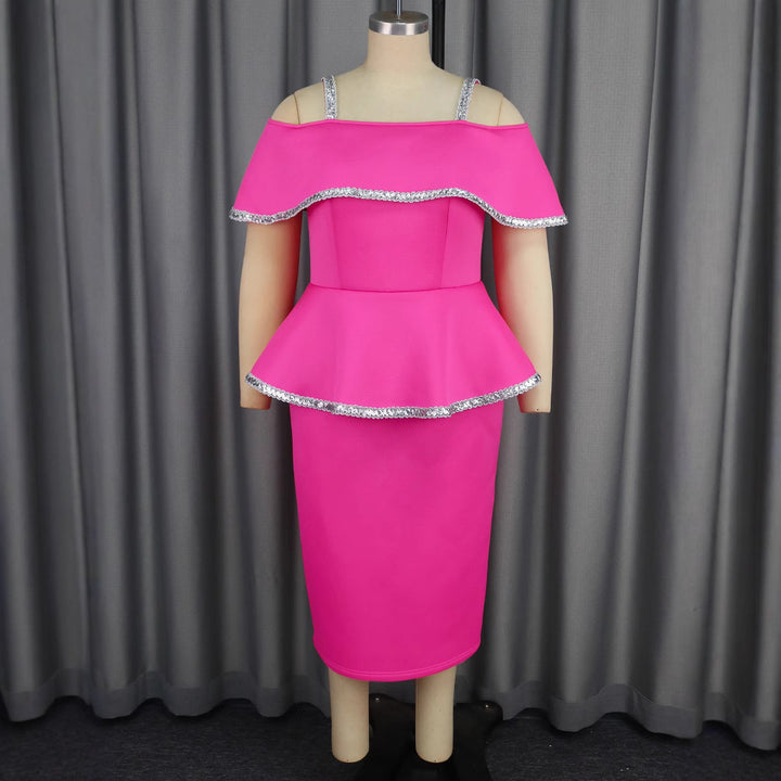 Dame elegant Peplum-kjole med off-shoulder design og glimmerdetaljer Skovae