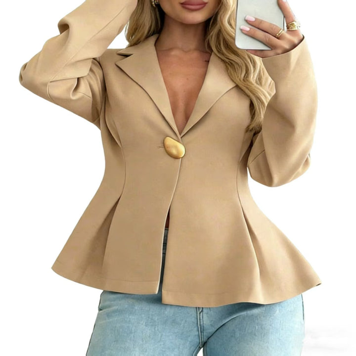 Dame Peplum-Blazer med iøjnefaldende knapdetaljer Skovae