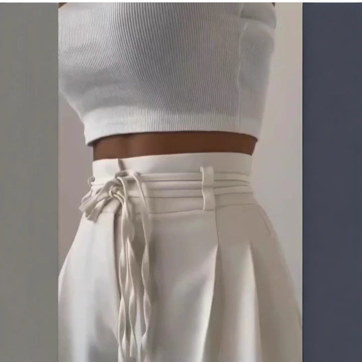 Dame bredde og elegant bukser med fleksibel talje og sidelæggede folder Stilla