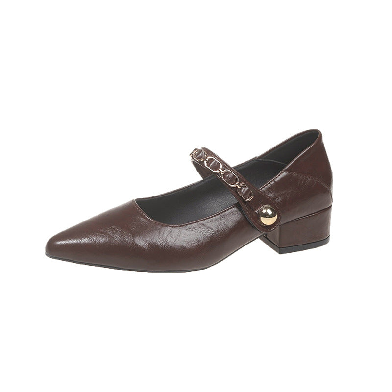 Dame spidsede Mary Jane pumps med klodsede remdetaljer Stilla