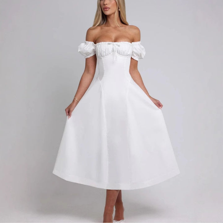 Dame Off-Shoulder Aftenkjole med Puffærmer og figursyet snit Stilla
