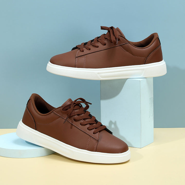 Damer elegante sneakers med glitrende aksent Stilla