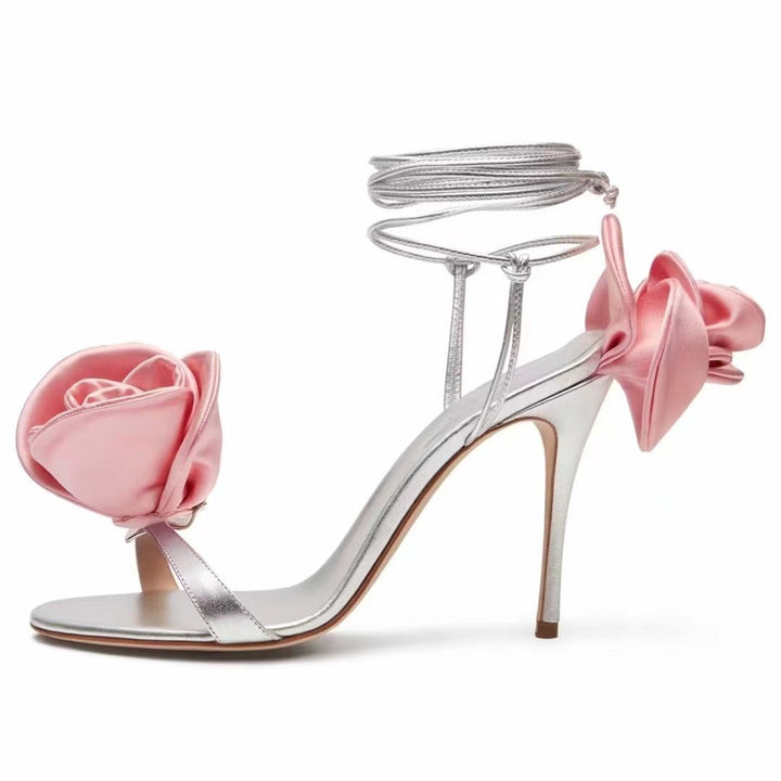 Femme Elegante Høje Hæle Sandaler med Floral Accent Stilla