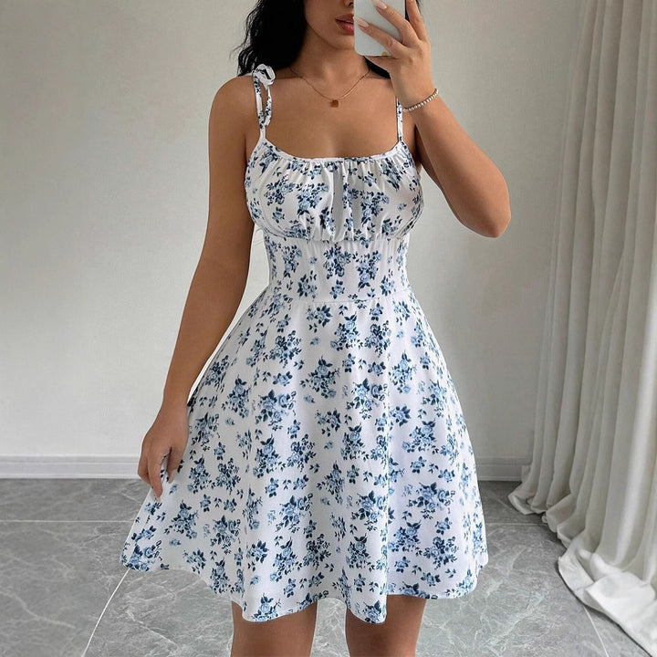 Damer sommer mini kjole med blomster mønstre og brede stropper Stilla