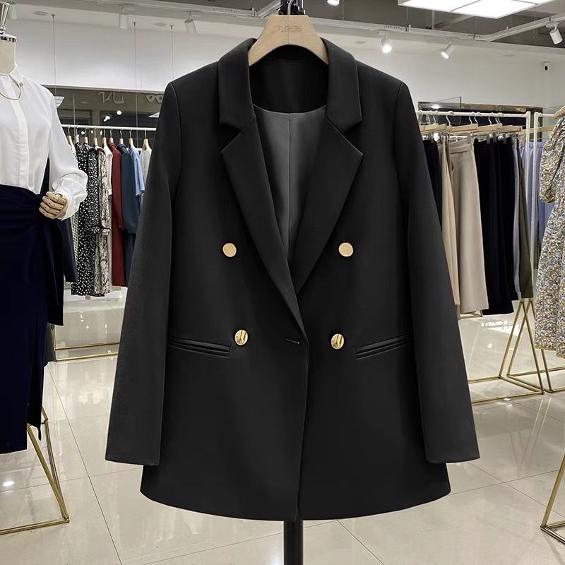 Kvinders elegante og moderne snit blazer med dobbelt knaplukning Stilla