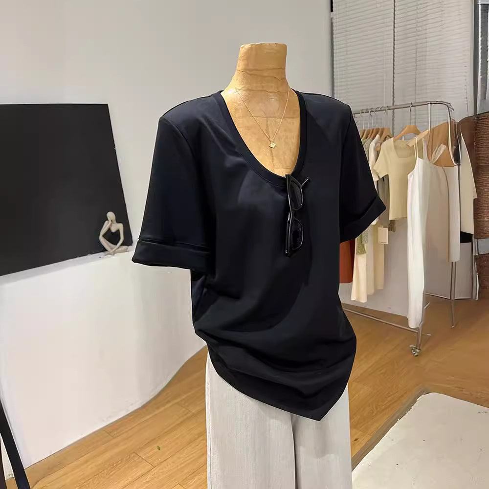 Dame V-udskæring Oversized T-shirt med oprullede ærme-detaljer Stilla
