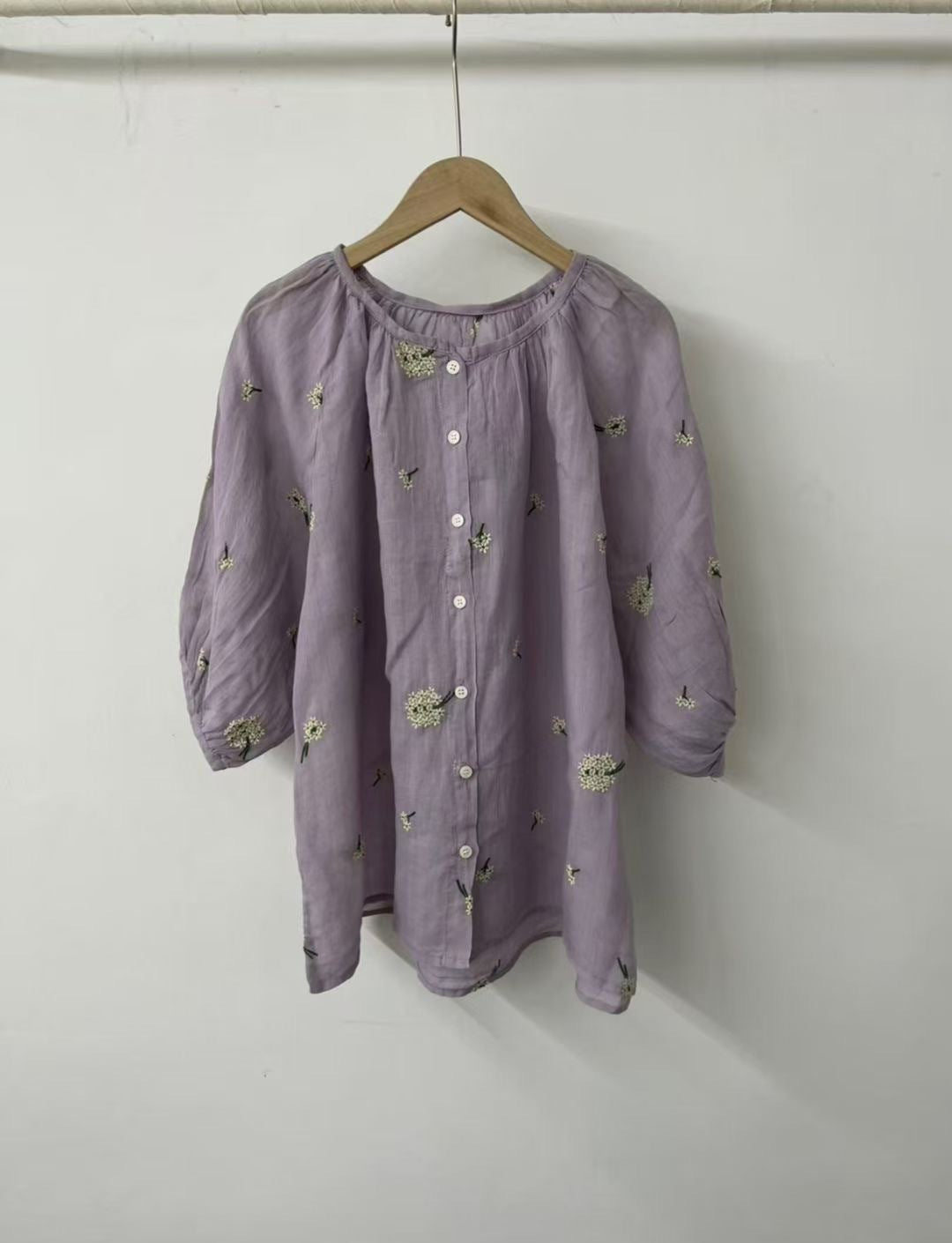 Dame Bestickt Oversize Knapbluse Stilla