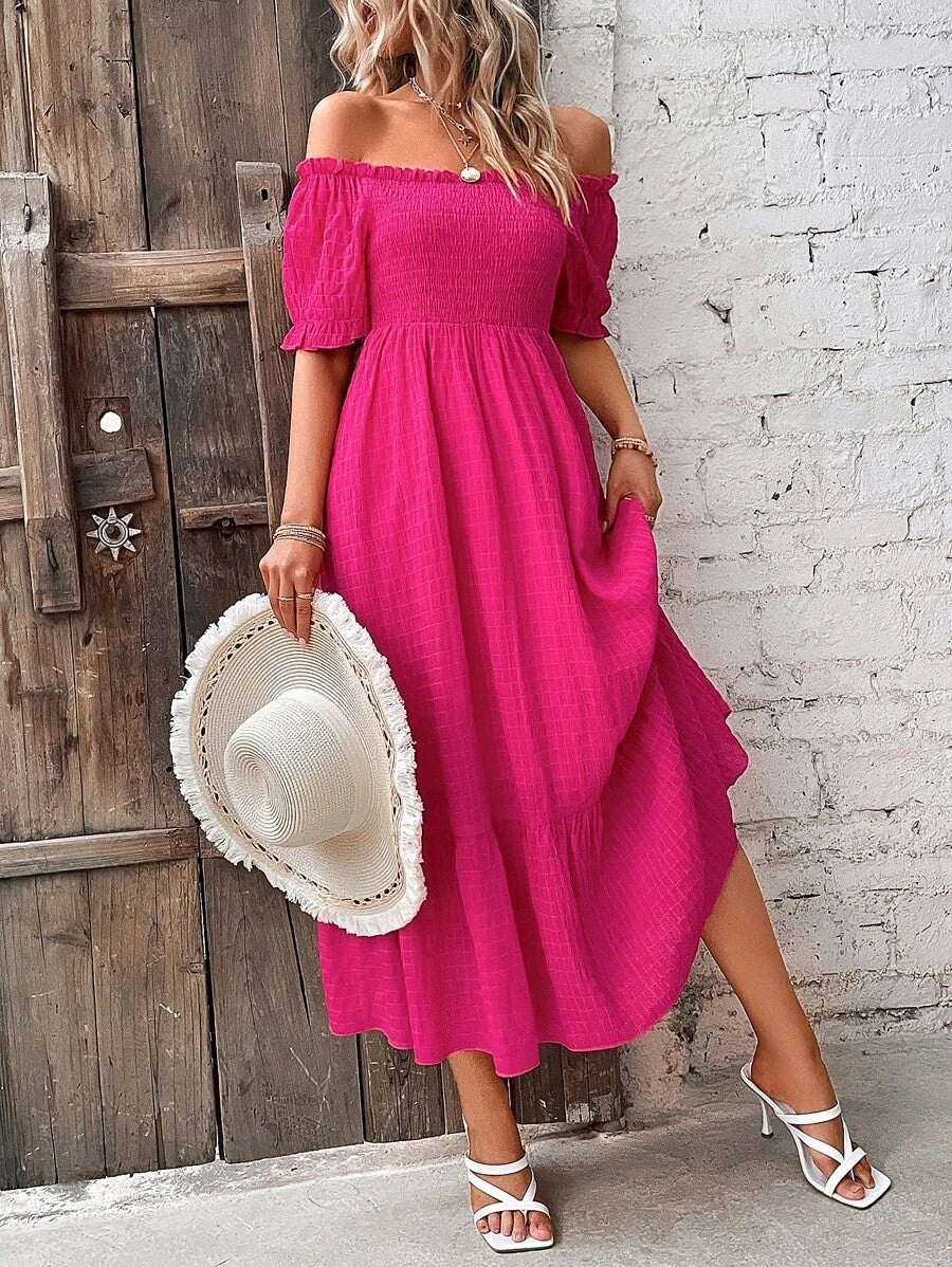 Dame Off-Shoulder Maxikjole med flæsedetaljer og elastisk taljebånd Stilla