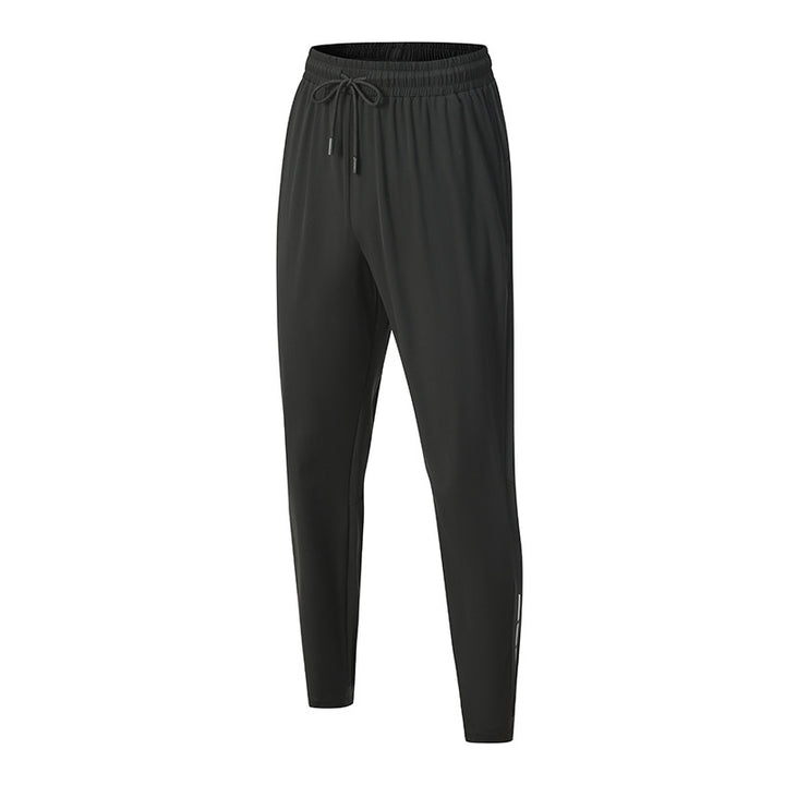 Herrer Lettere løbeshorts med praktiske sidelommer og elastisk talje Stilla