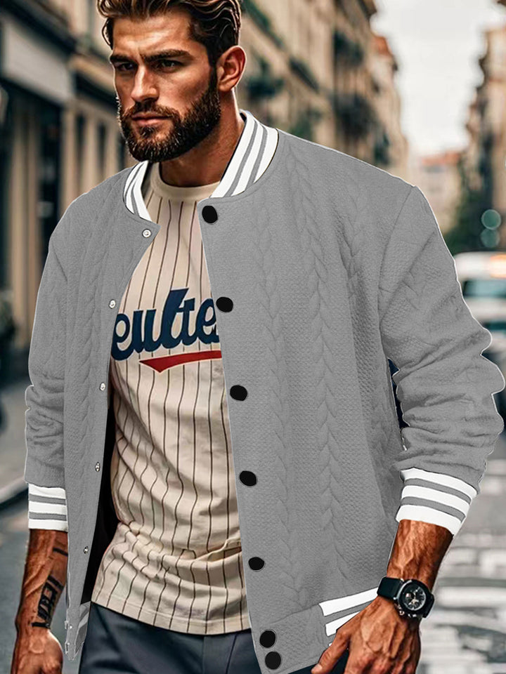 Herrer sporty collegejakke med struktureret design og praktiske lommer Stilla