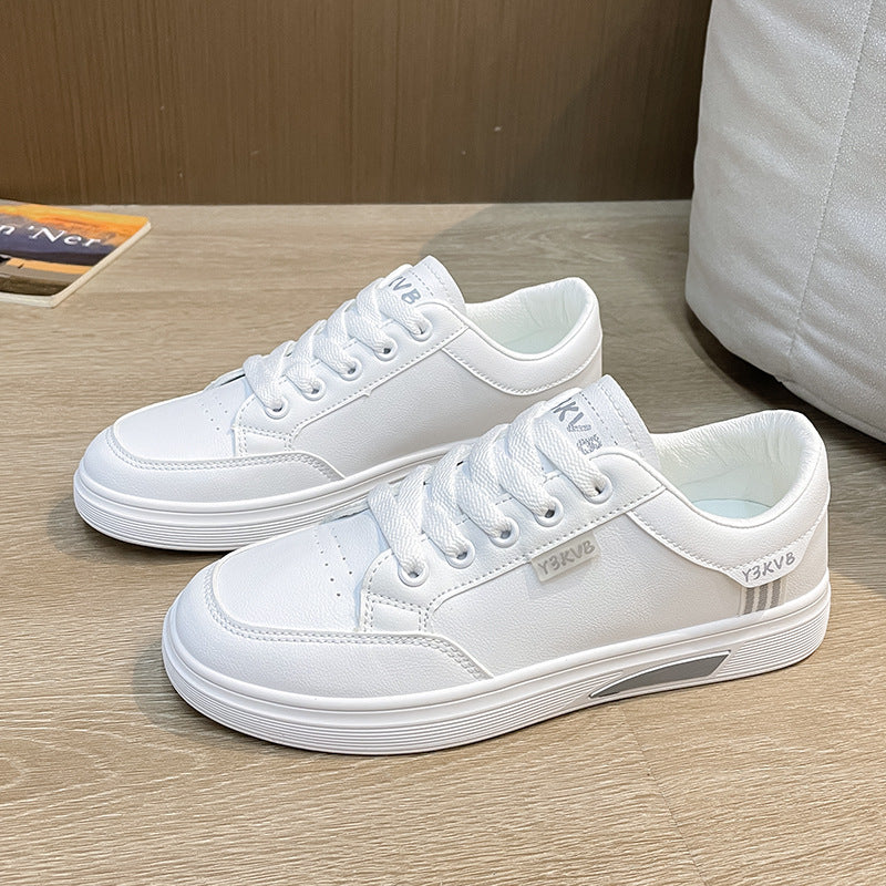 Dame Sneakers i minimalistisk design med åndbart overmateriale og behageligt fodseng Stilla