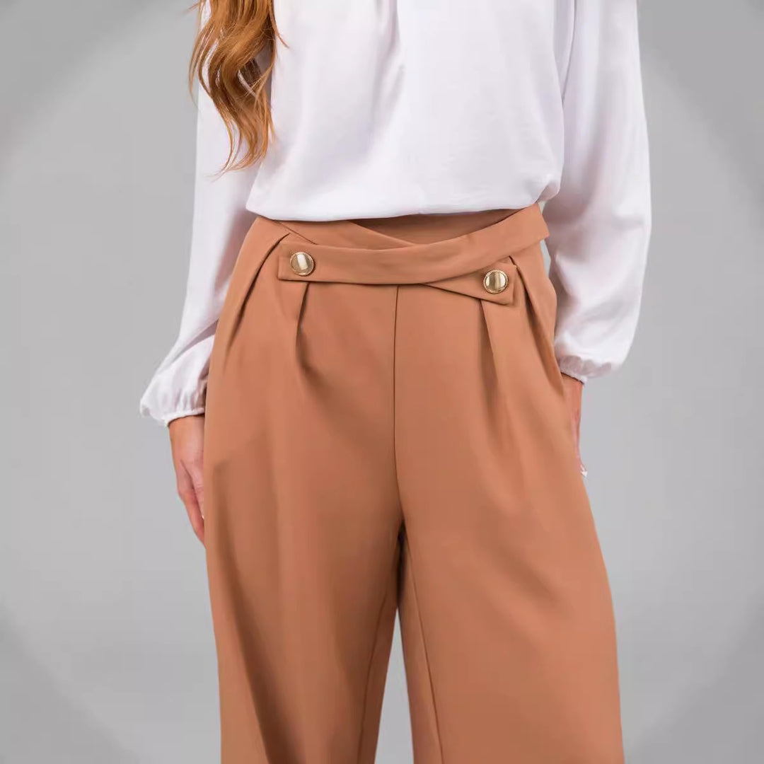 Dame Løstsiddende Culottes med stilfuldt knapdetalje Stilla