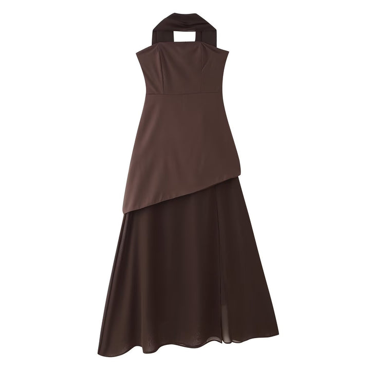 Femme Elegantes Halterneck Maxi Kjole med Draperet Asymmetrisk Kant Stilla