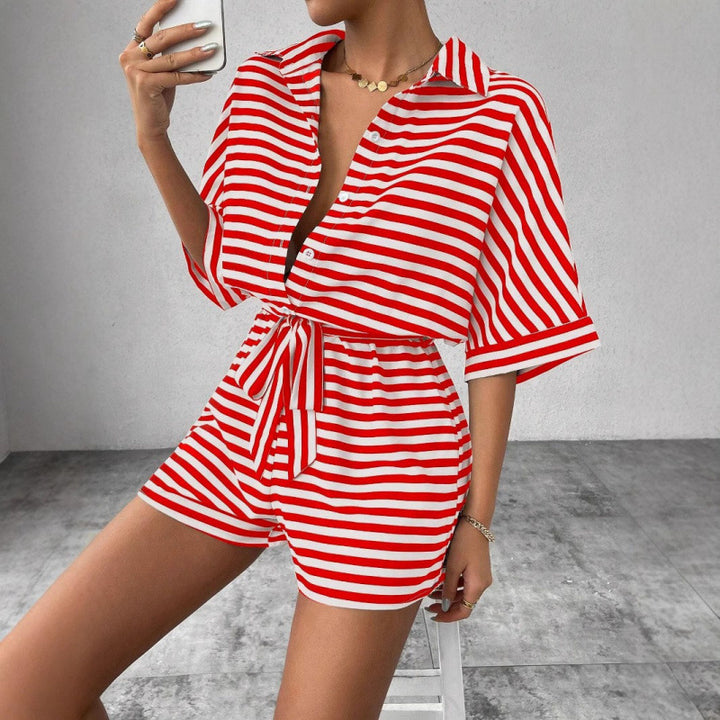 Dame Boxy-shirt og shorts-sæt med stribet design Stilla