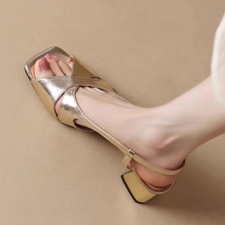 Dame Slingback Sandaler med moderne krydsbånd-design og komfortabel blokhælhæl Stilla