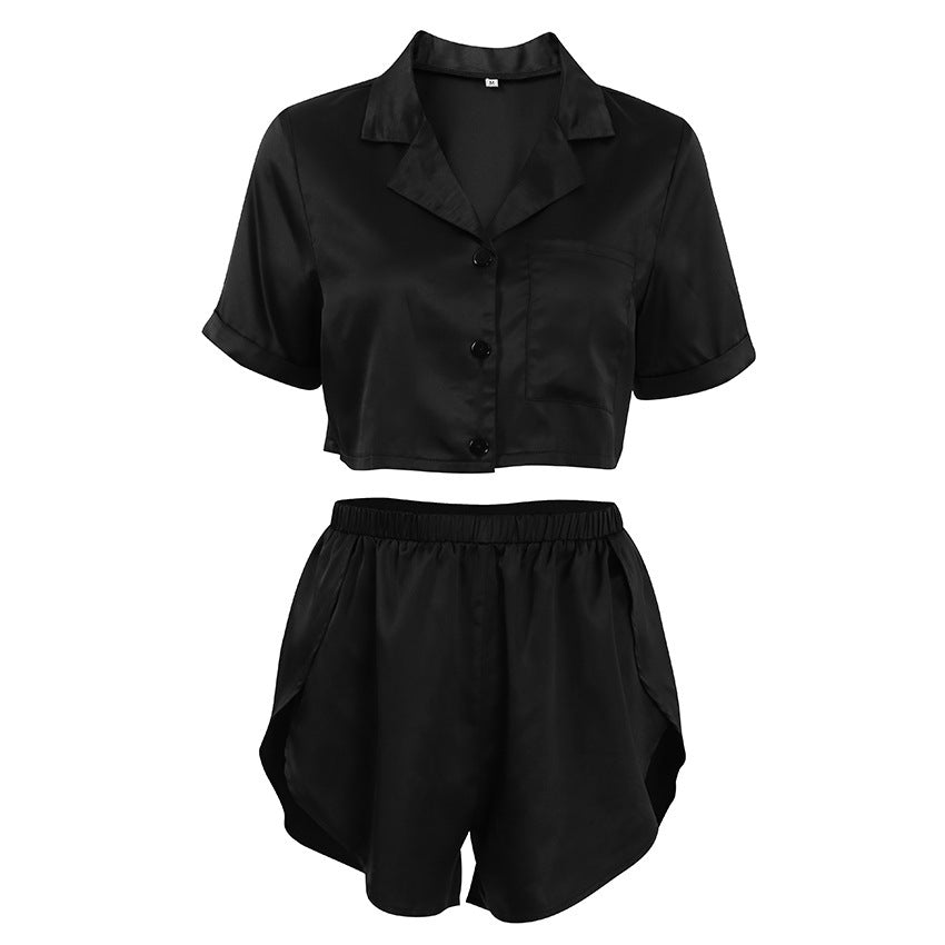 Dame sæt bestående af kortærmet bluse og shorts med elastisk talje Stilla