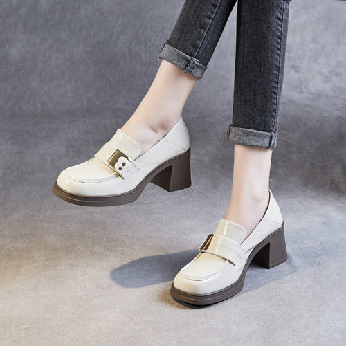 Dame Chunky Hæl Slip-On Loafers med dekorativt spænde-detalje Stilla