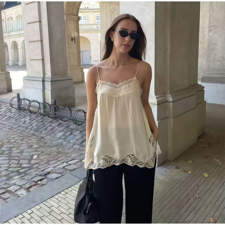 Elegant blonder bluse til kvinder med fine stropper Skovae