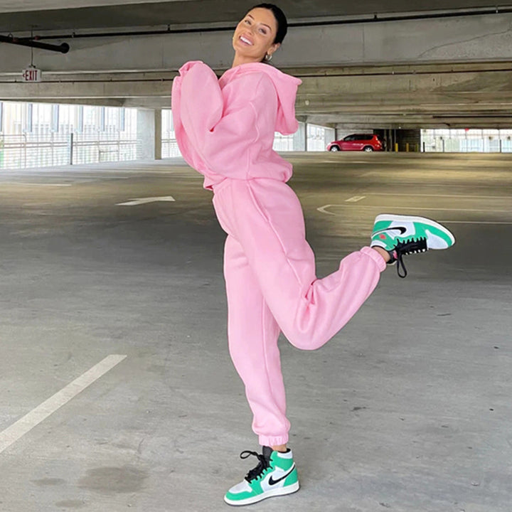 Kvinders komfortable cropped hoodie og jogger sæt Skovae
