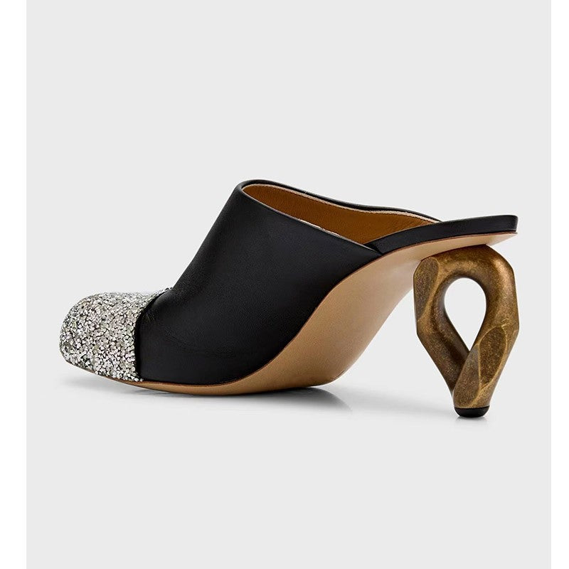 Femme Open-Toe Mules med skulpturel metallisk hæl Stilla