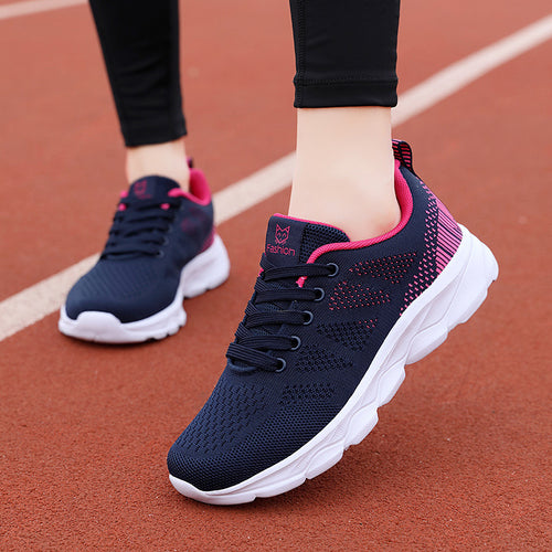 Dame Advanced åndbare sports sneakers Stilla