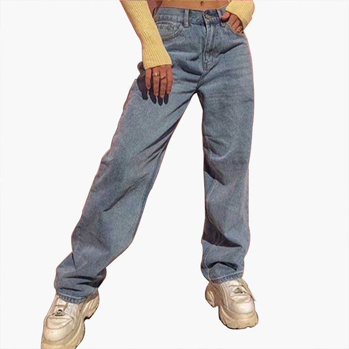 Dame løs High-Waist jeans med afslappet snit og moderigtige accenter Skovae