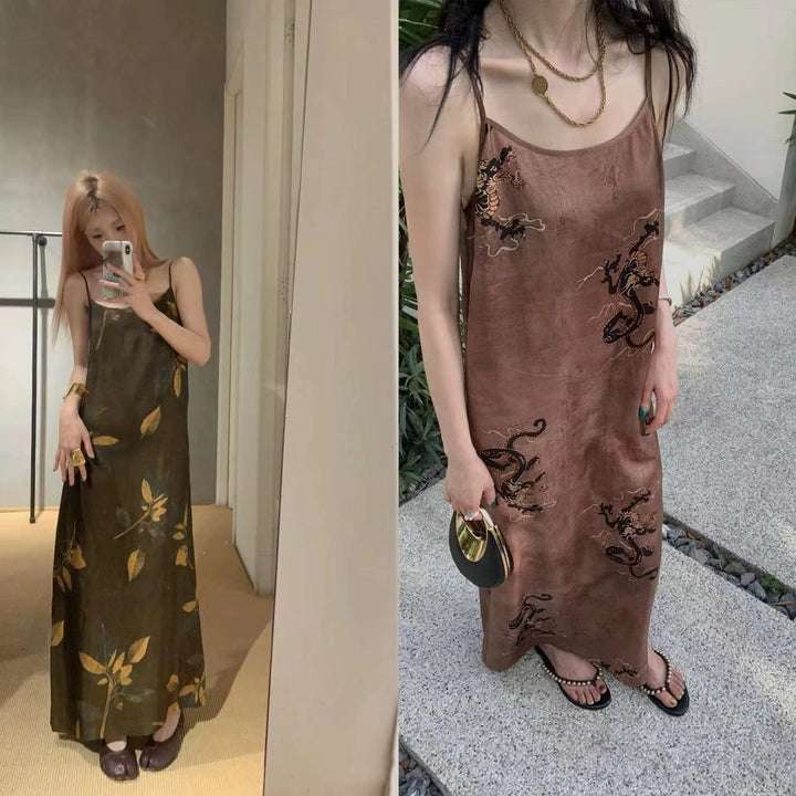 Dame Midi-kjole med florale trykdetaljer og elegant snit Stilla