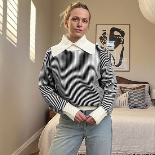 Dame sweater med fashionable stripe mønster og elegant krave Stilla