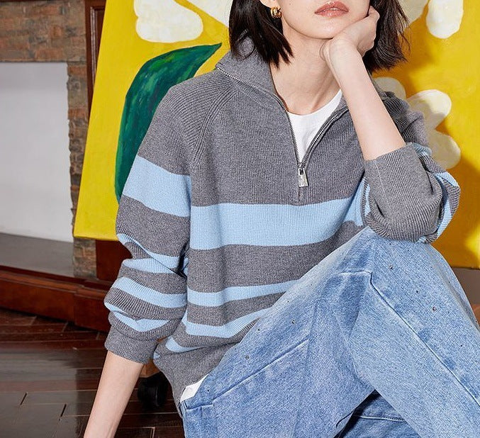 Dame hyggeligt strikket sweater med moderigtig halv-lynlås lukning Stilla